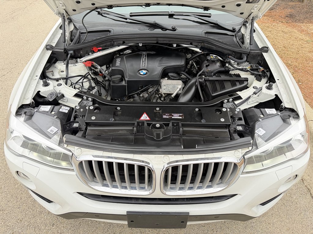 2015 BMW X4 Image 17