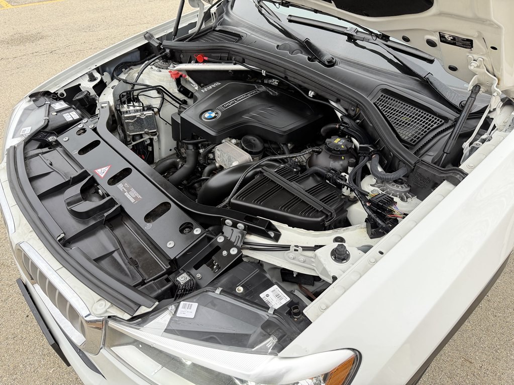 2015 BMW X4 Image 19