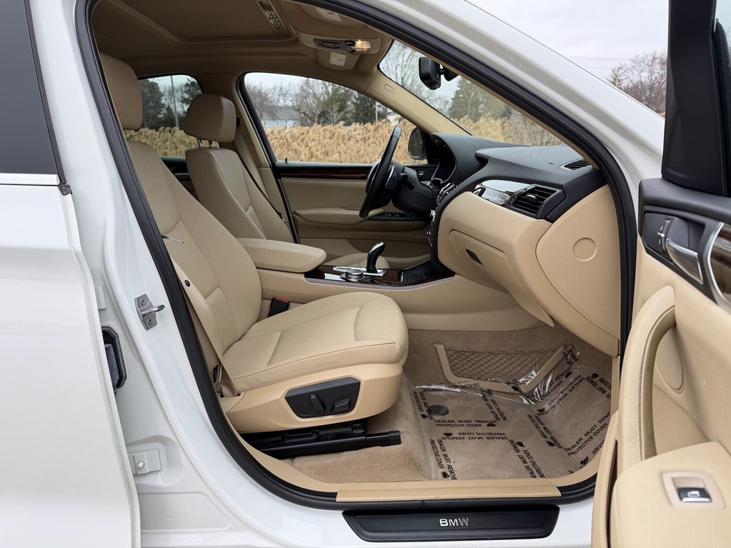 2015 BMW X4 Image 21