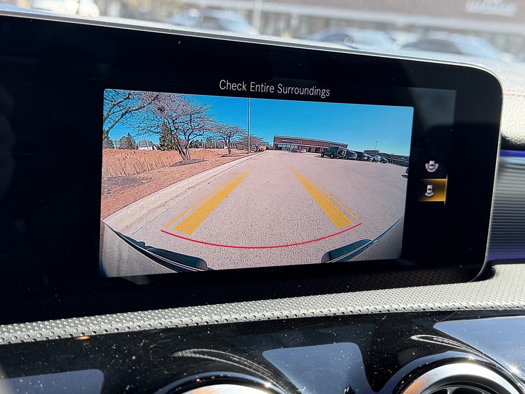 2020 Mercedes-Benz CLA-Class Image 30