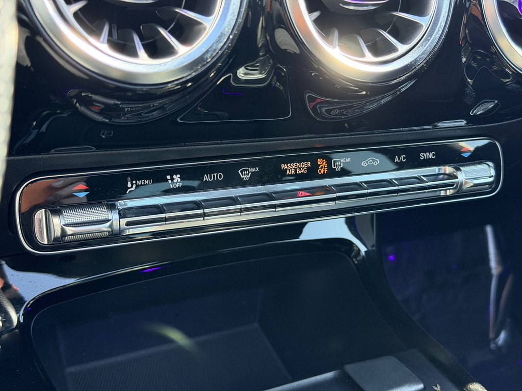 2020 Mercedes-Benz CLA-Class Image 36