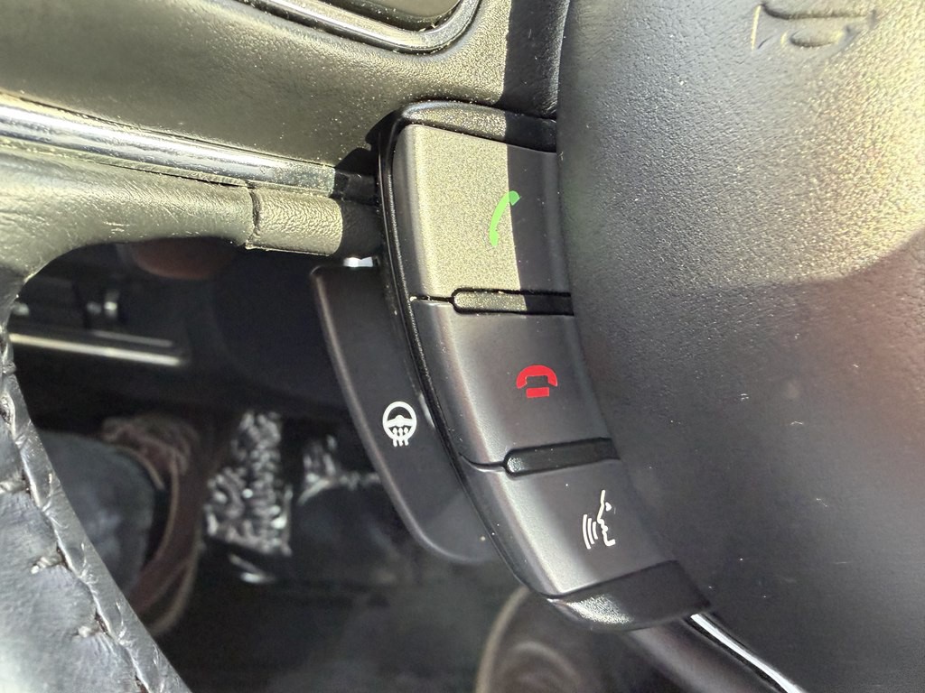 2016 Jaguar XJ Image 44