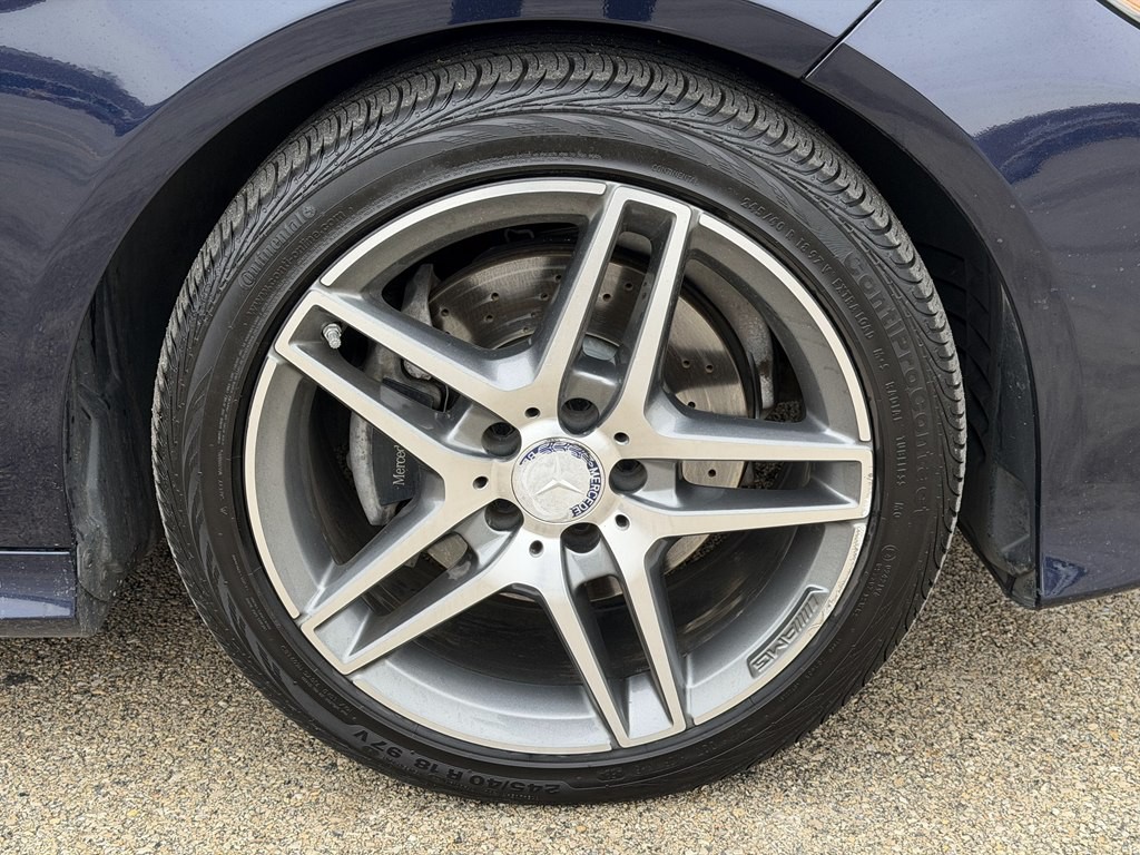 2014 Mercedes-Benz E-Class Image 9