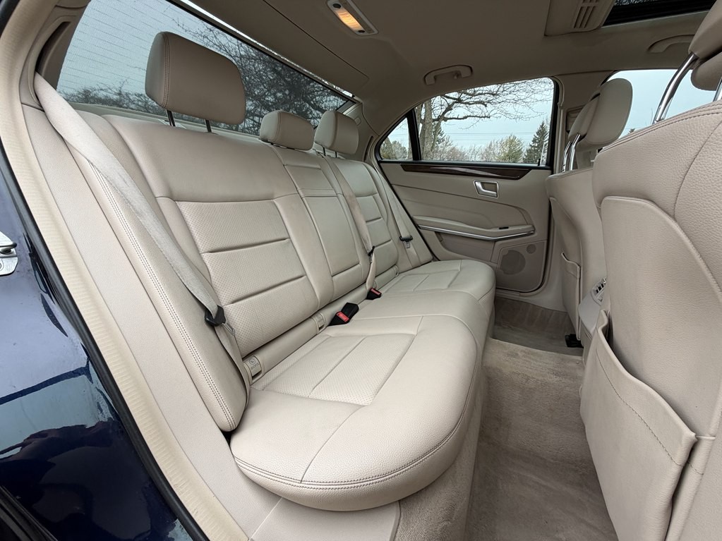 2014 Mercedes-Benz E-Class Image 23