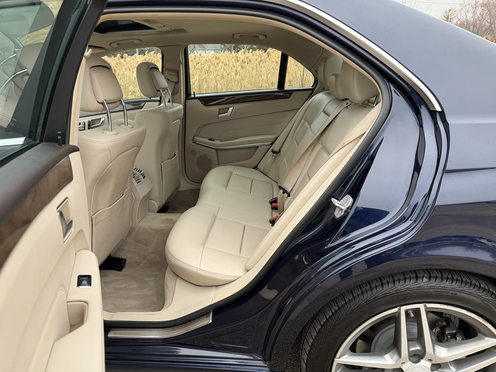 2014 Mercedes-Benz E-Class Image 40