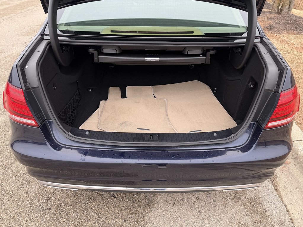 2014 Mercedes-Benz E-Class Image 44