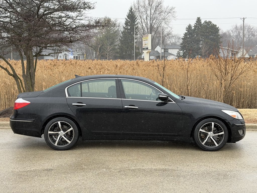 2009 Hyundai Genesis Image 5