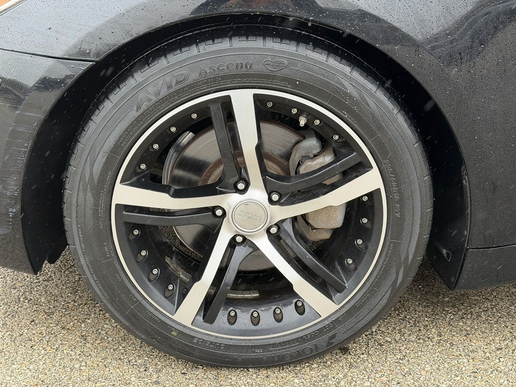 2009 Hyundai Genesis Image 10