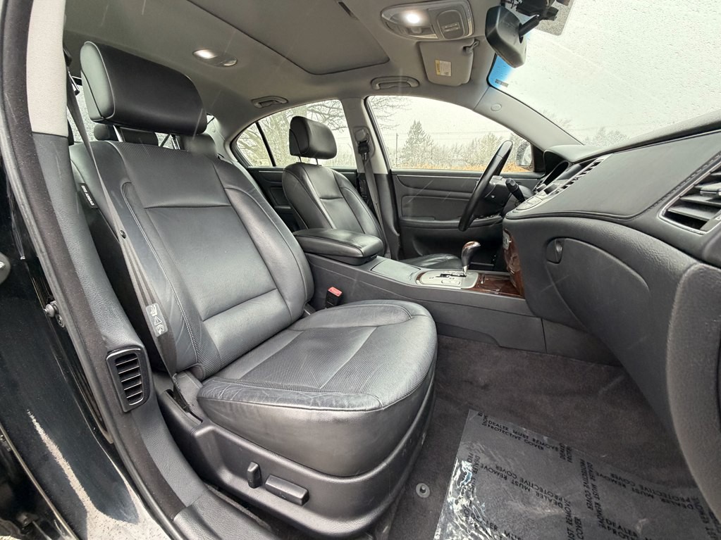 2009 Hyundai Genesis Image 20