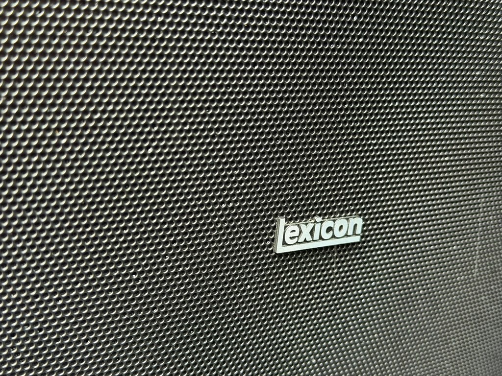 2009 Hyundai Genesis Image 27