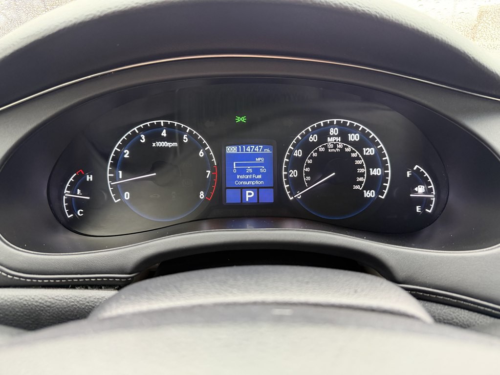 2009 Hyundai Genesis Image 30
