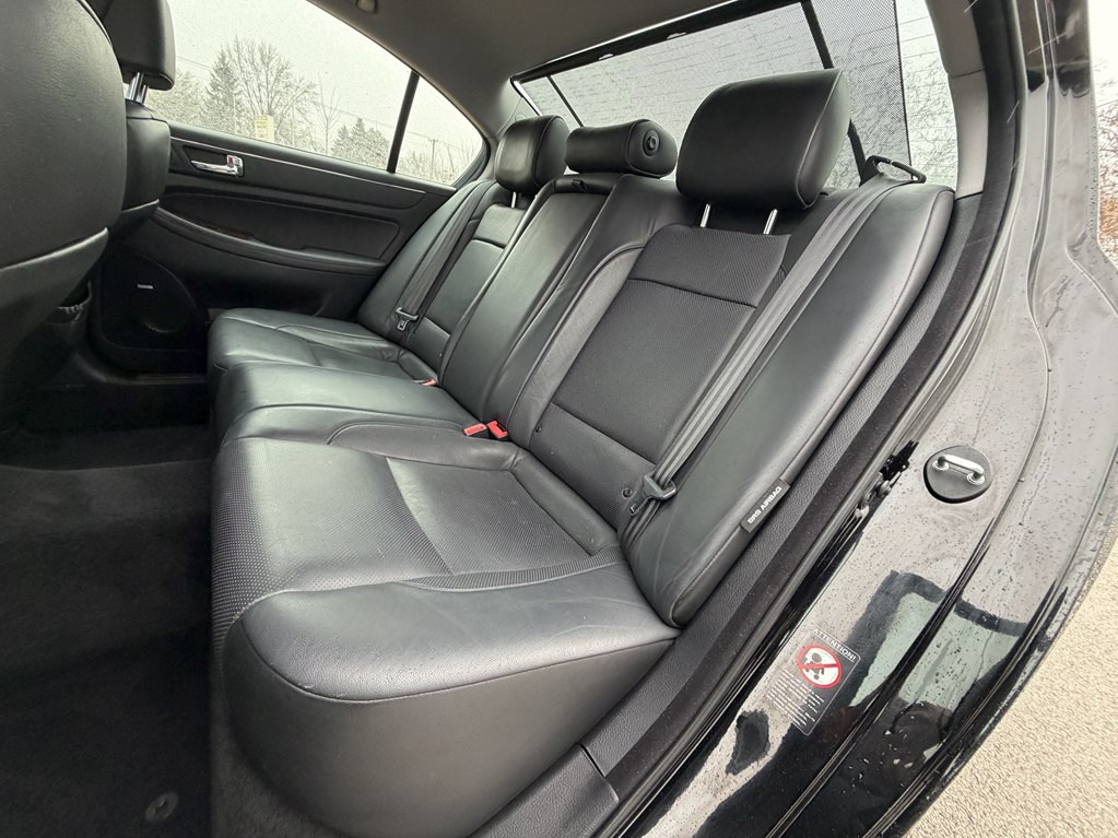 2009 Hyundai Genesis Image 44