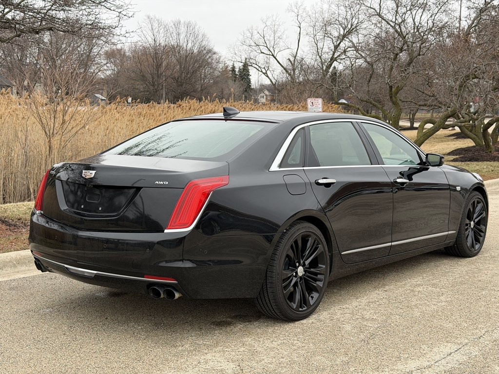 2016 Cadillac CT6 Image 2