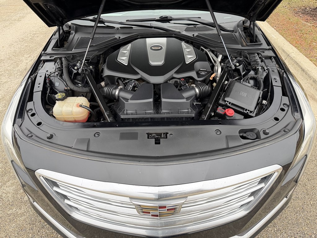 2016 Cadillac CT6 Image 18