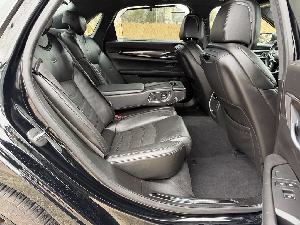 2016 Cadillac CT6 Image 27