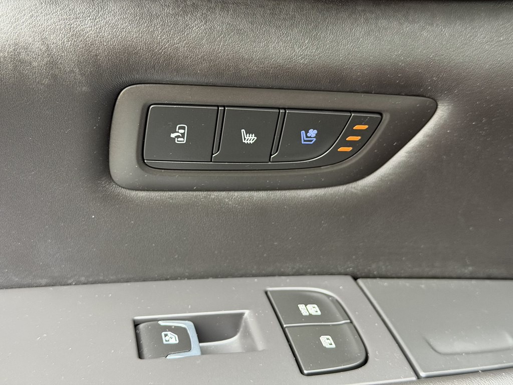 2016 Cadillac CT6 Image 33