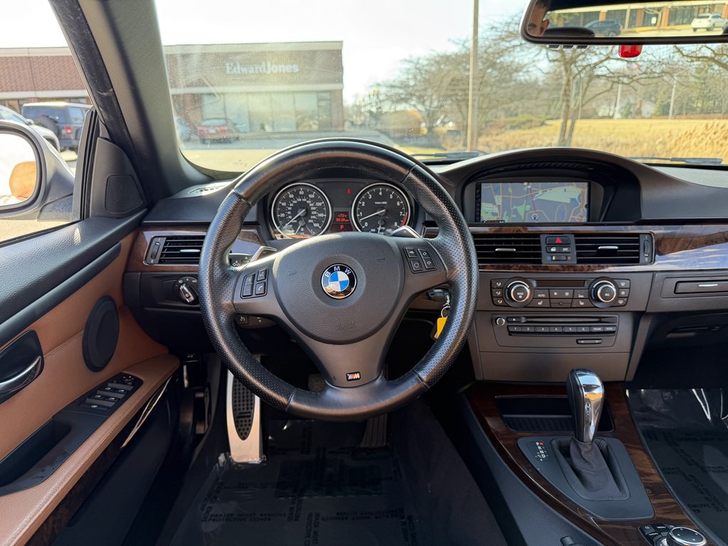 2011 BMW 3 Series Image 44