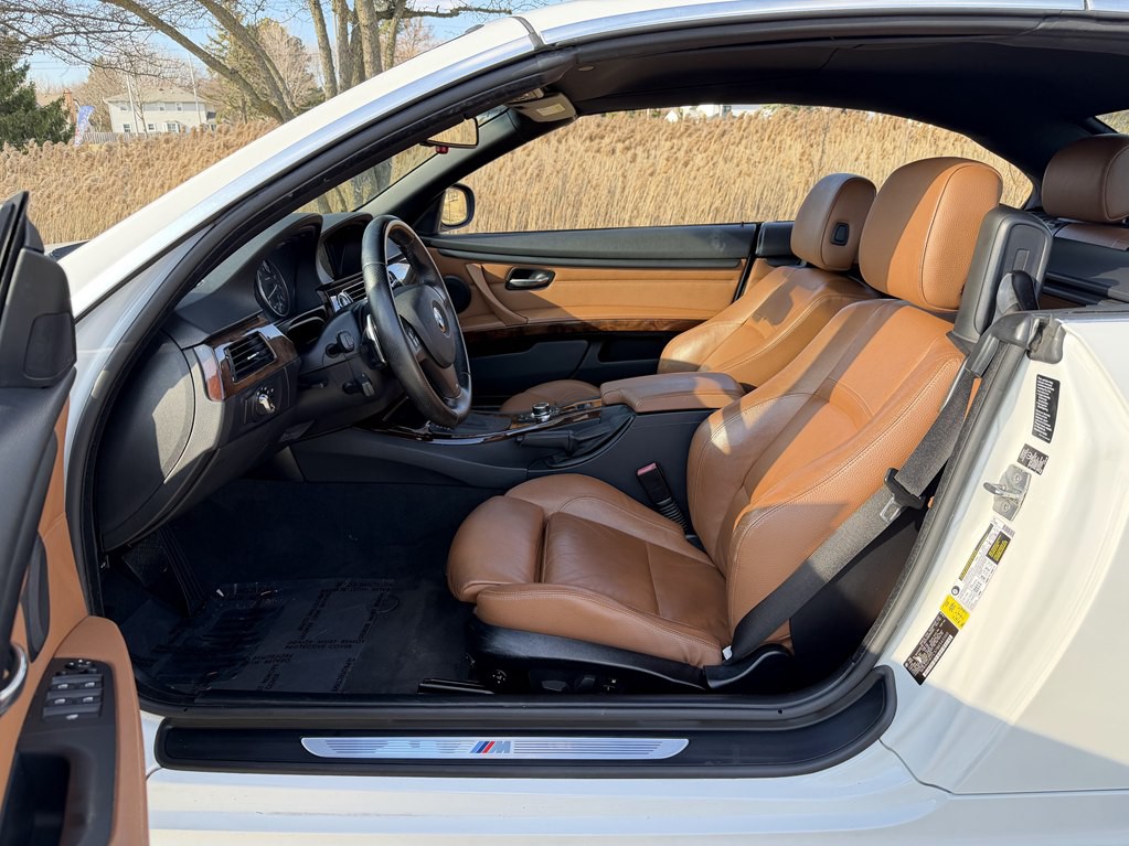 2011 BMW 3 Series Image 48