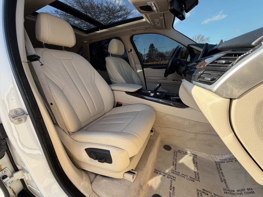 2015 BMW X5 Image 14