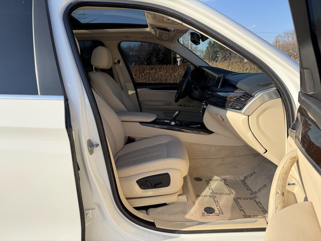 2015 BMW X5 Image 15