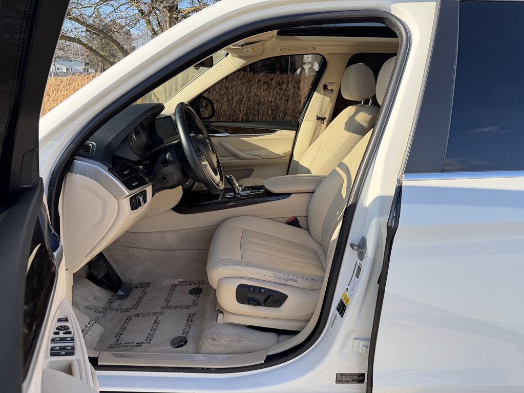 2015 BMW X5 Image 31