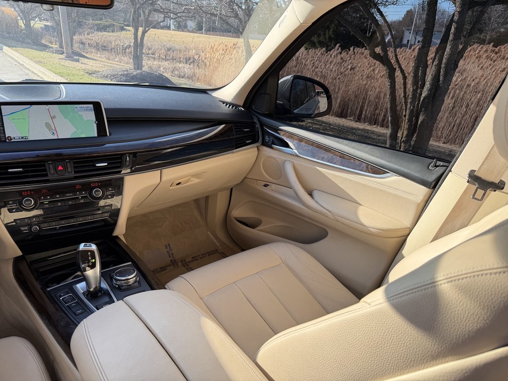 2015 BMW X5 Image 35