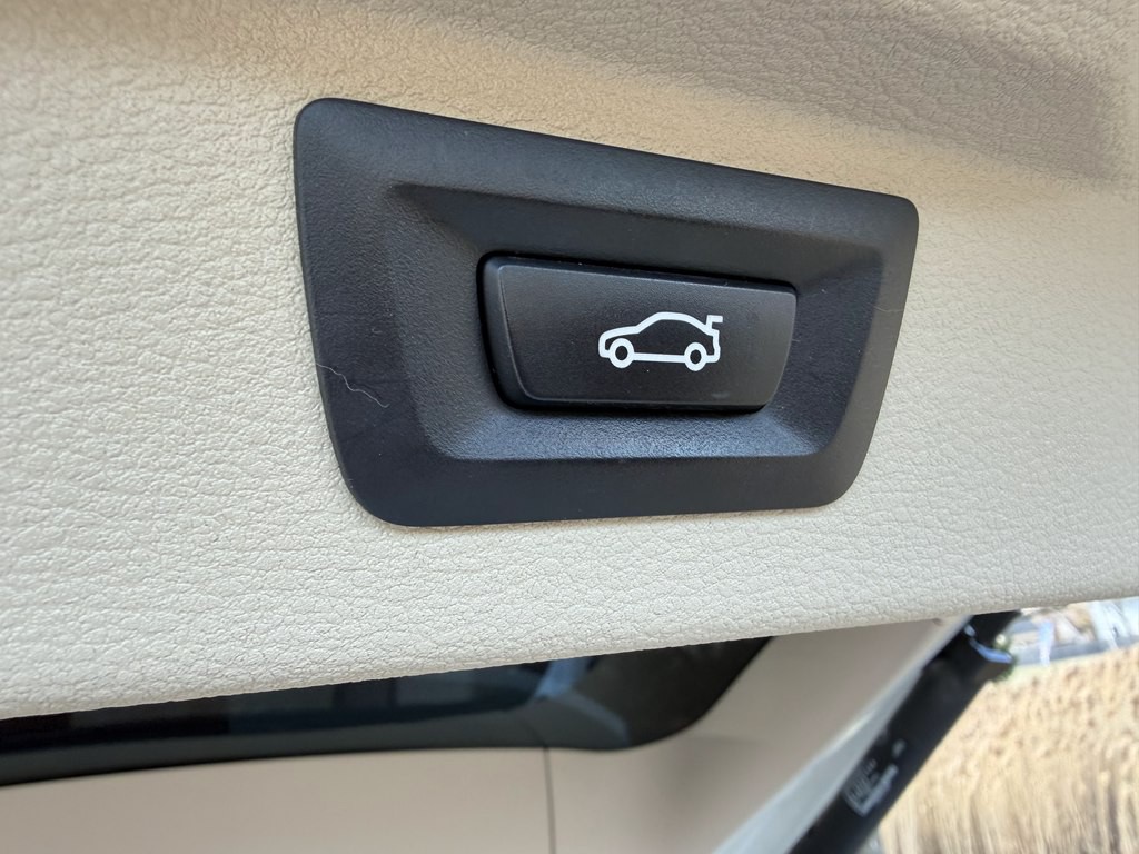 2015 BMW X5 Image 39