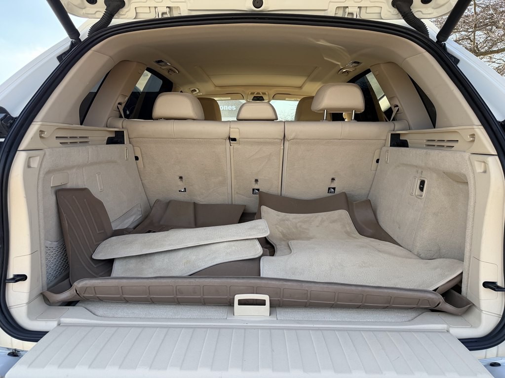 2015 BMW X5 Image 40