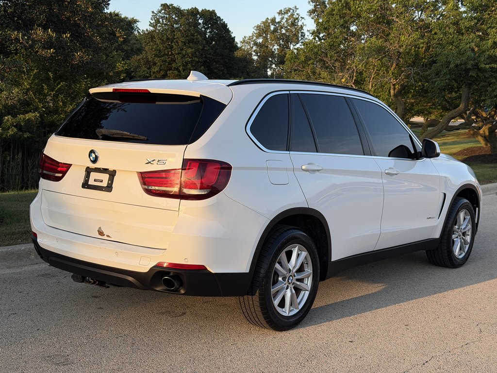 2015 BMW X5 Image 2