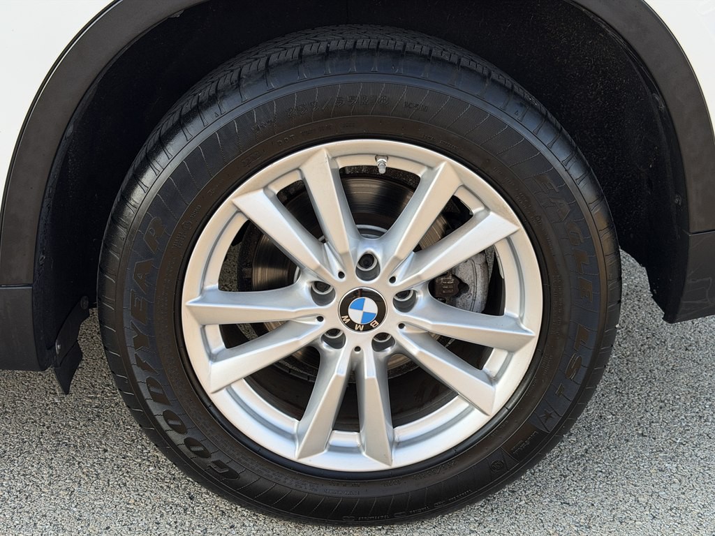 2015 BMW X5 Image 17