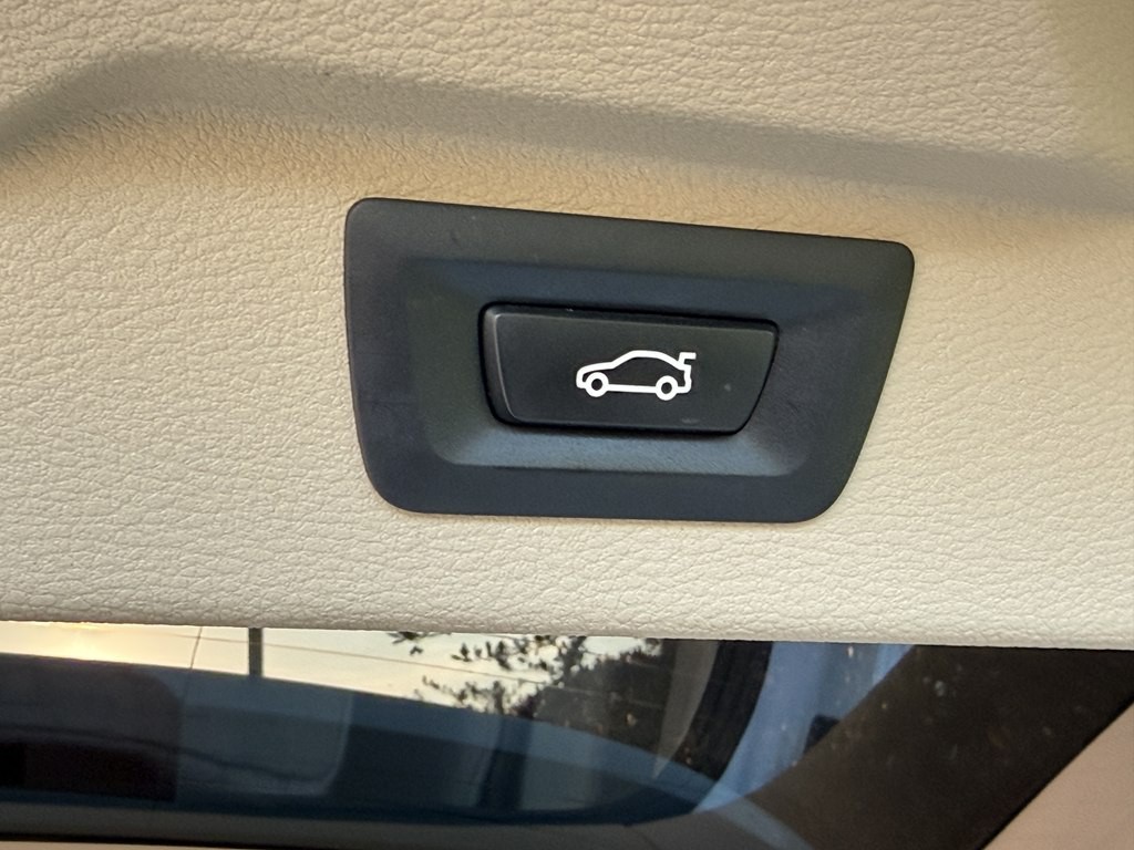 2015 BMW X5 Image 25