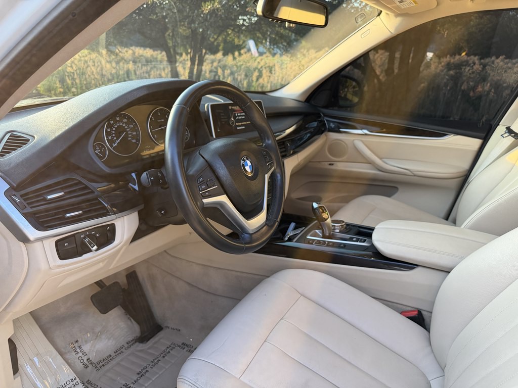 2015 BMW X5 Image 30