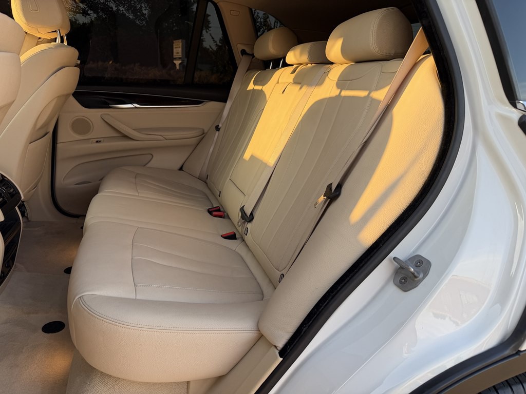 2015 BMW X5 Image 33