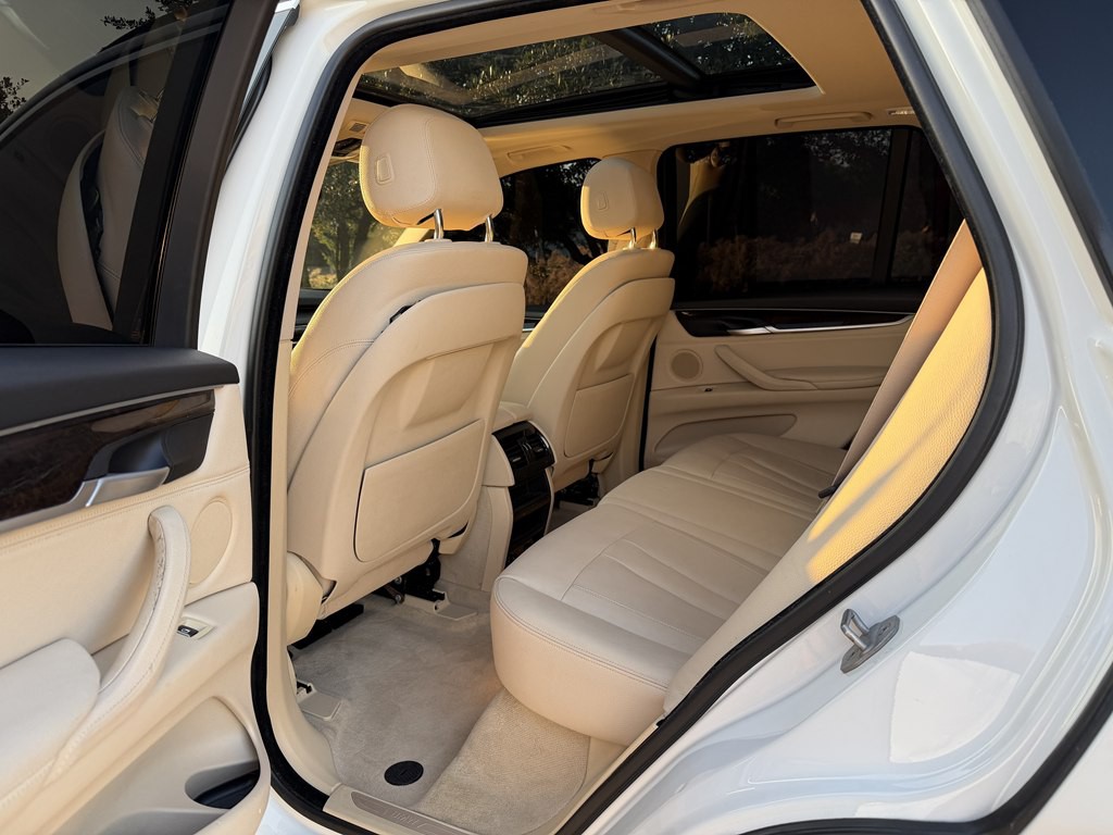 2015 BMW X5 Image 42