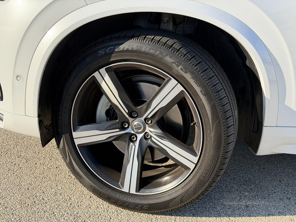2019 Volvo XC90 Image 13