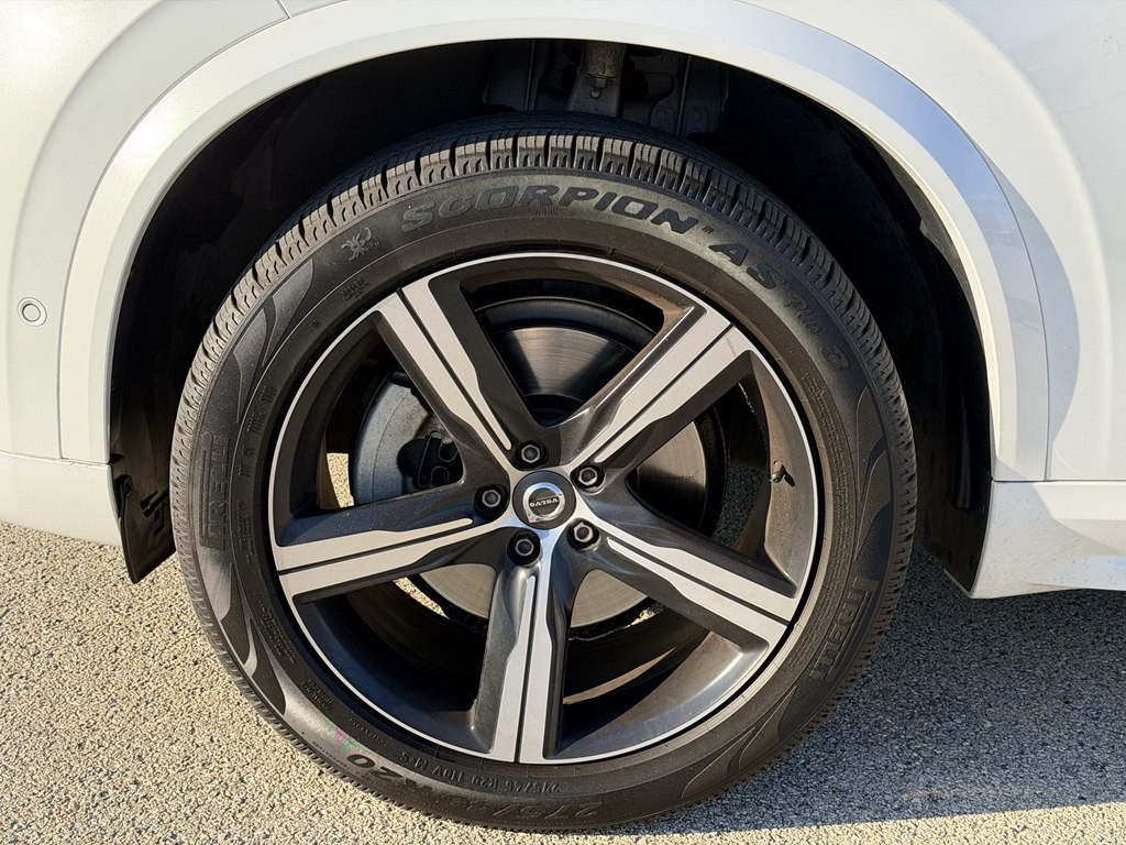 2019 Volvo XC90 Image 14