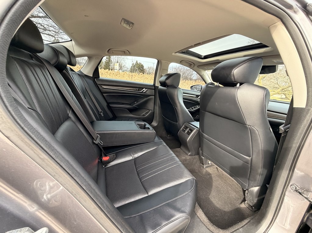 2018 Honda Accord Image 20