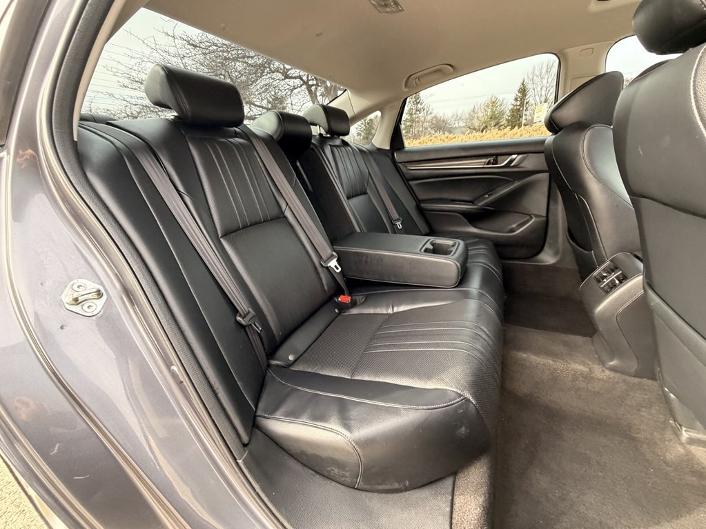 2018 Honda Accord Image 21