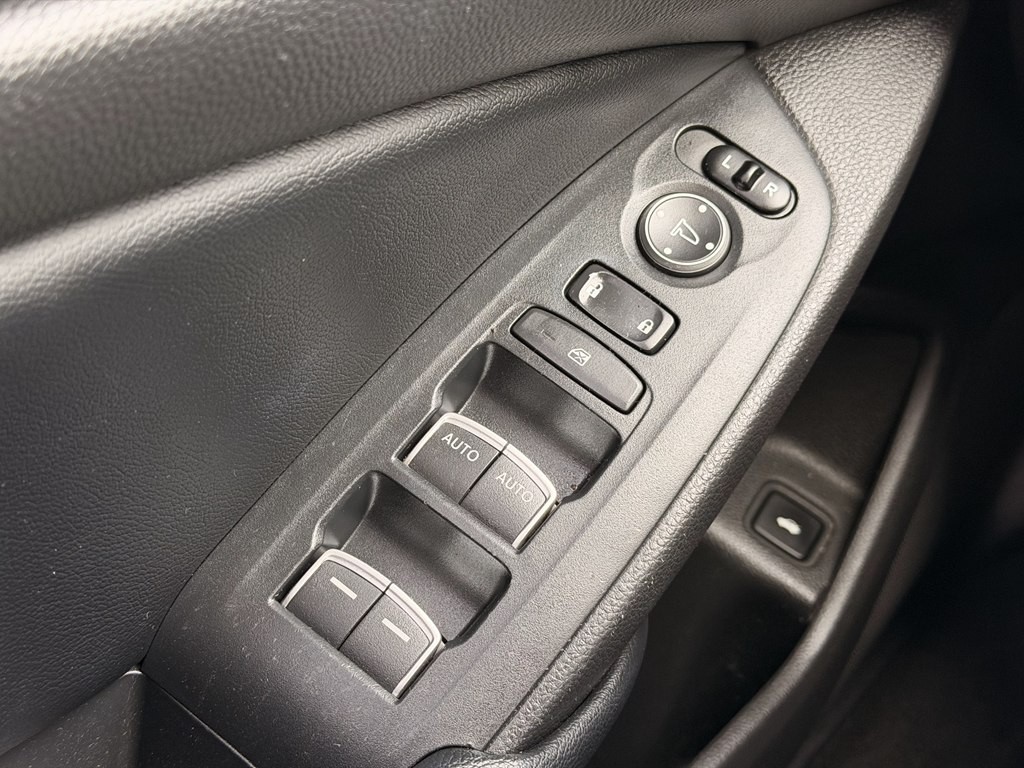 2018 Honda Accord Image 29