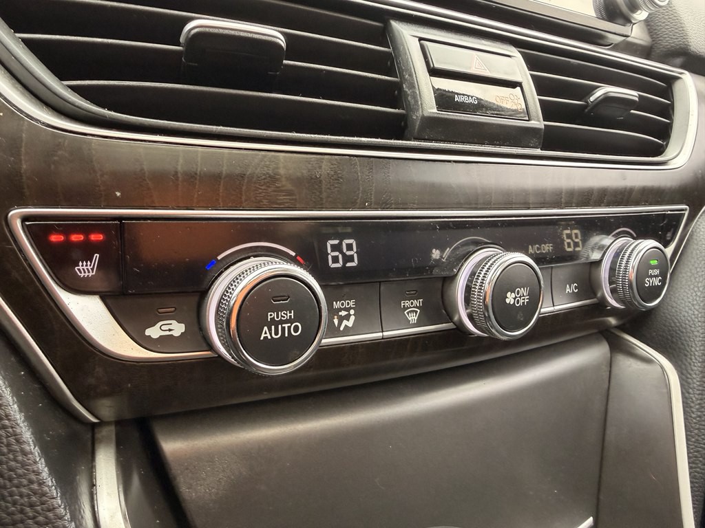 2018 Honda Accord Image 34