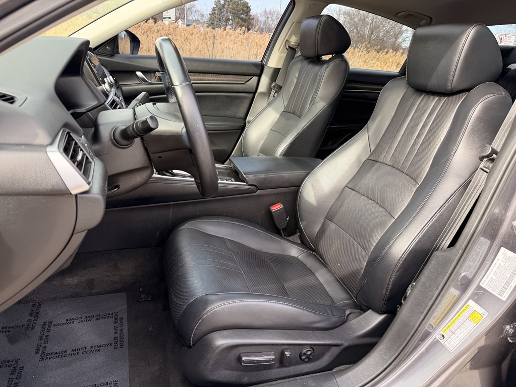 2018 Honda Accord Image 37