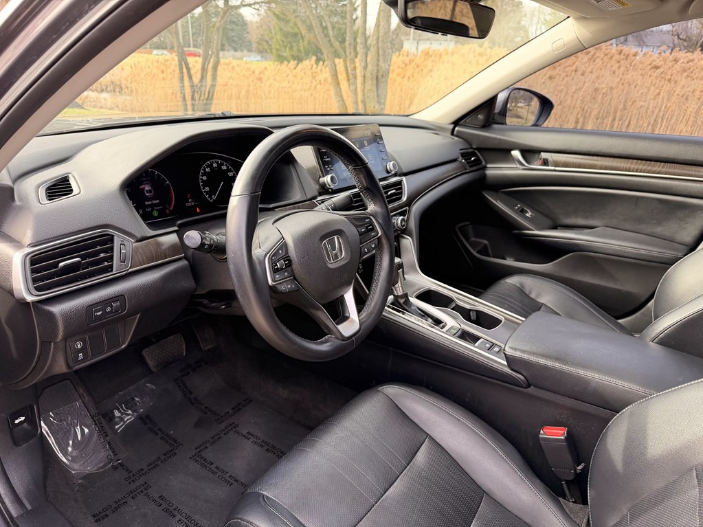 2018 Honda Accord Image 39