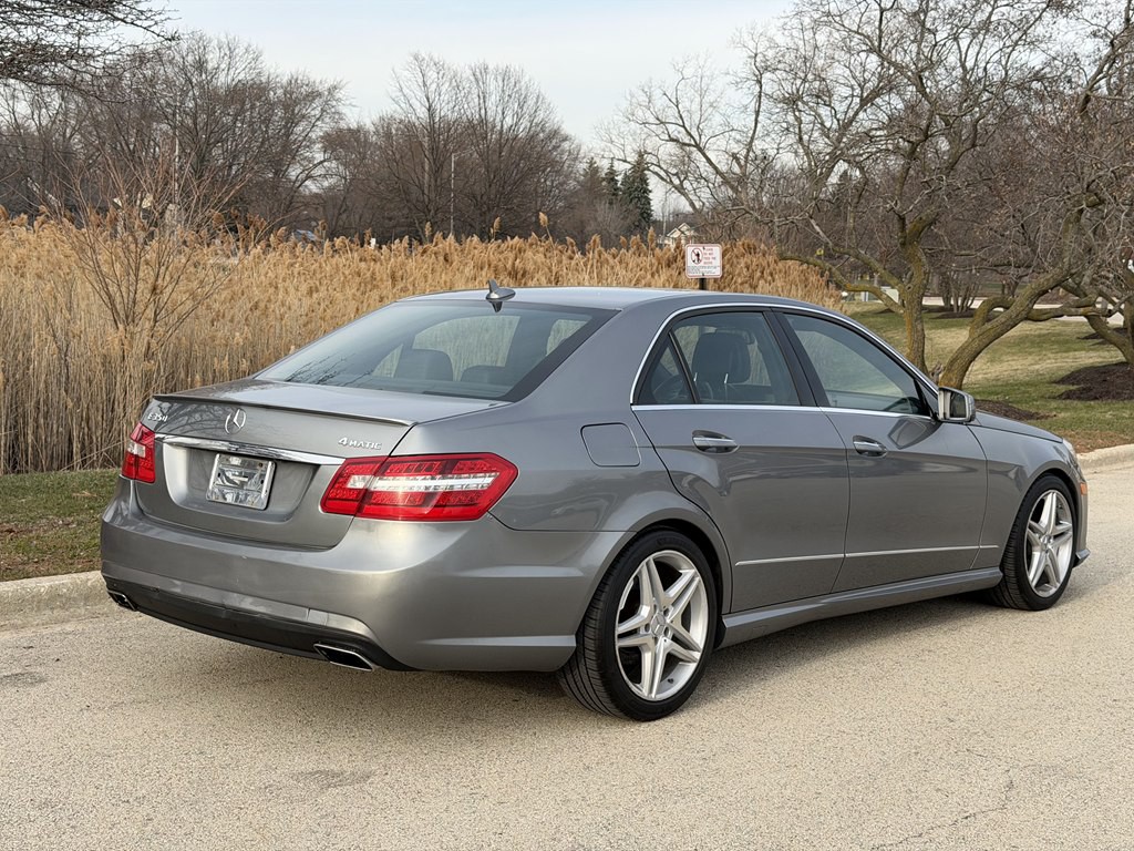 2011 Mercedes-Benz E-Class Image 2