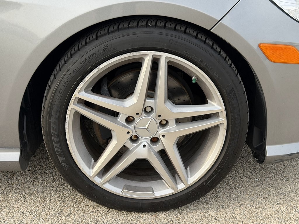 2011 Mercedes-Benz E-Class Image 12