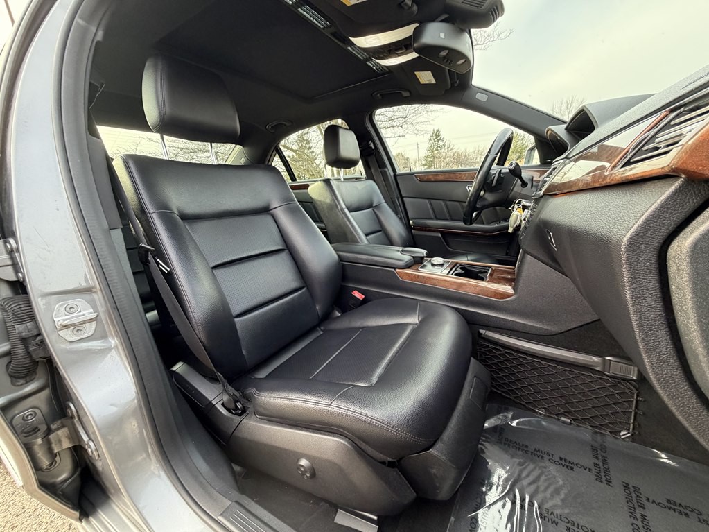 2011 Mercedes-Benz E-Class Image 20