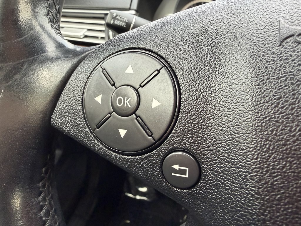 2011 Mercedes-Benz E-Class Image 29