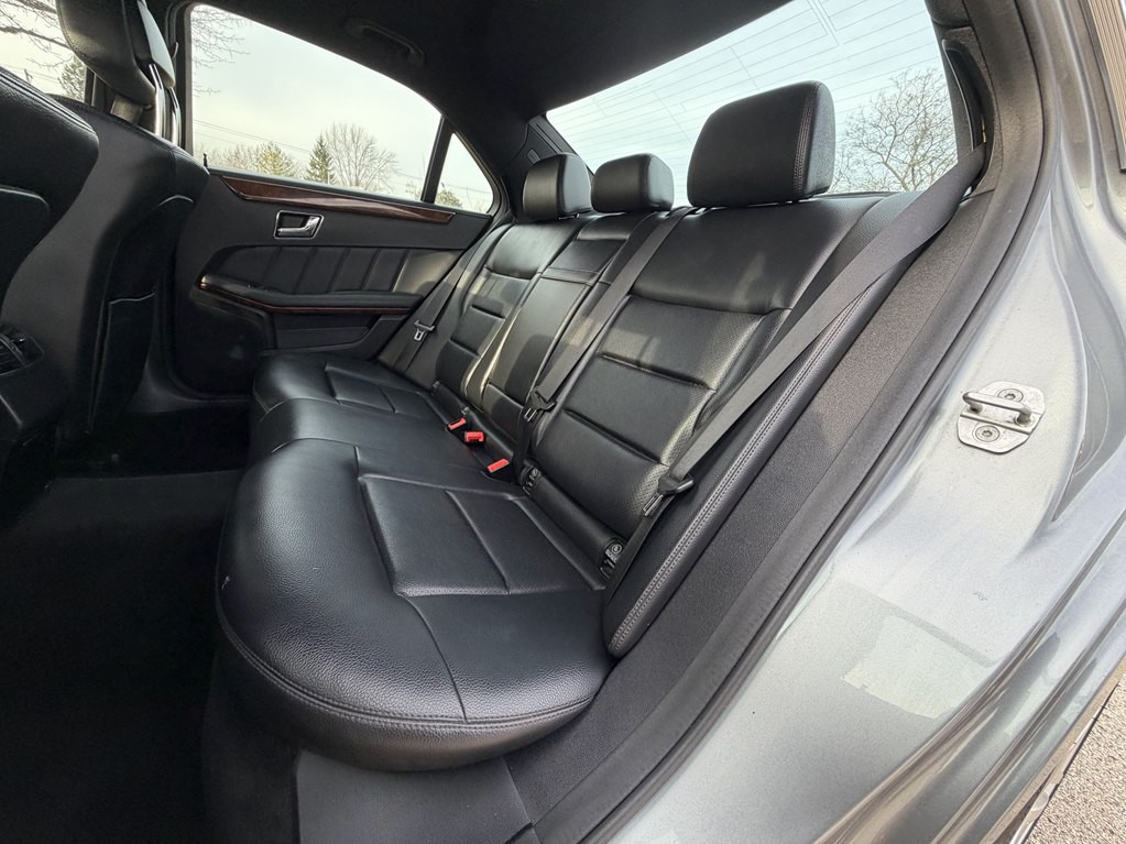 2011 Mercedes-Benz E-Class Image 42