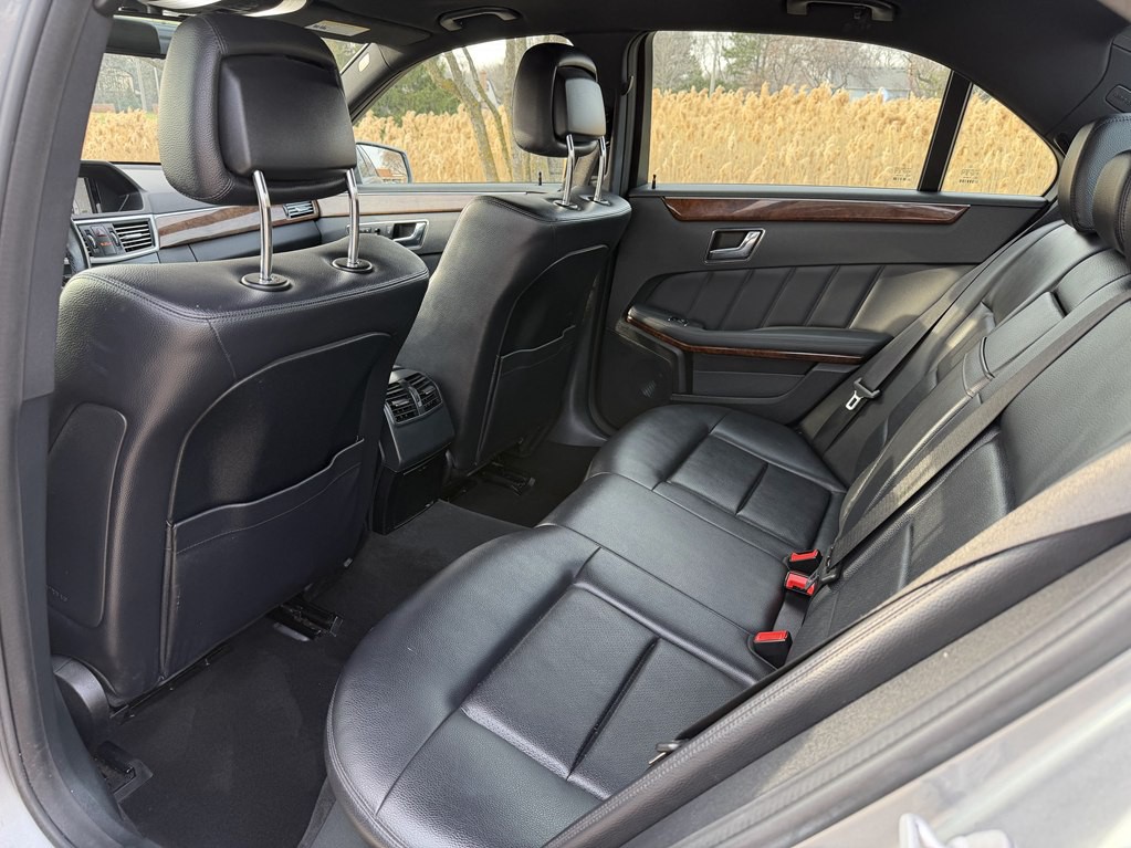 2011 Mercedes-Benz E-Class Image 44