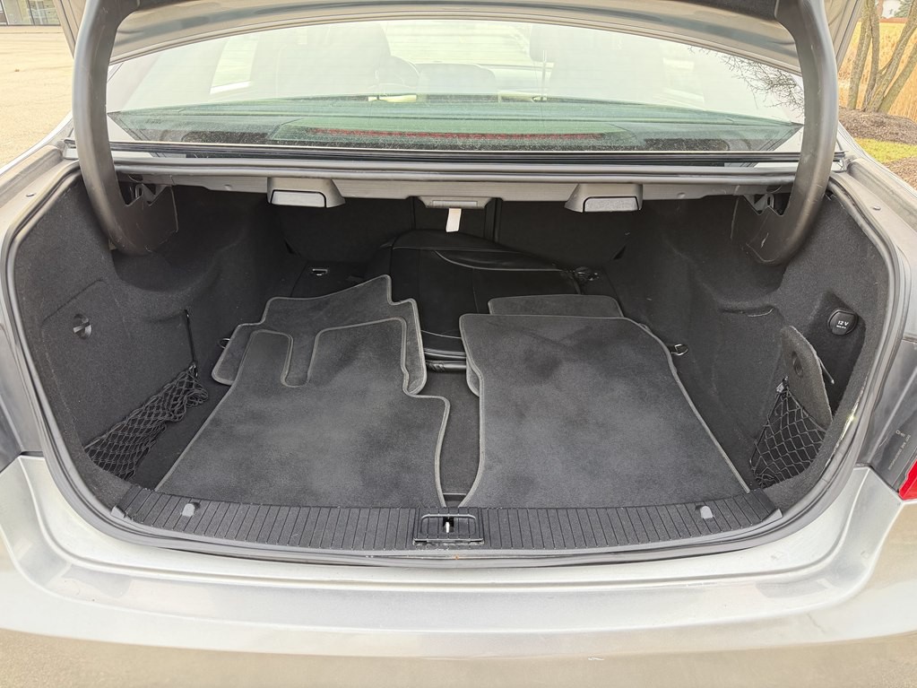 2011 Mercedes-Benz E-Class Image 45