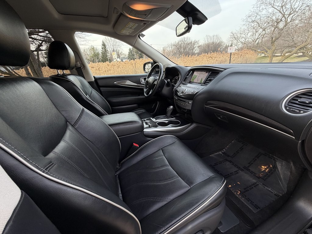 2017 INFINITI QX60 Image 18
